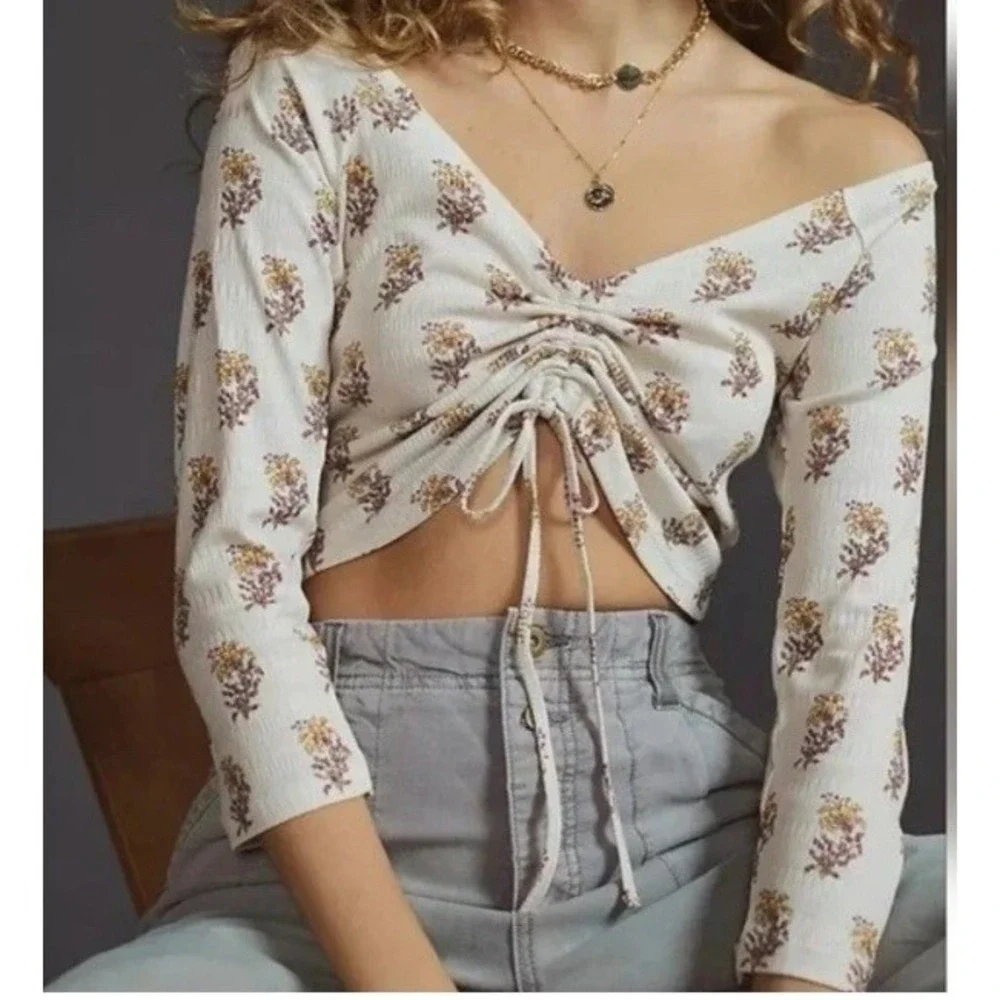 Anthropologie Sabrina Ivory Cinched Ditsy Floral V-neck Knit Shirt Small Boho